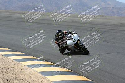 media/Apr-10-2022-SoCal Trackdays (Sun) [[f104b12566]]/Bowl (11am)/